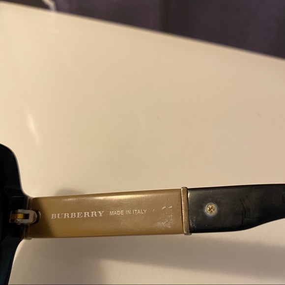 Burberry sunglasses style #  4160 3433/8G 58 17 135 3N - Picture 6 of 9